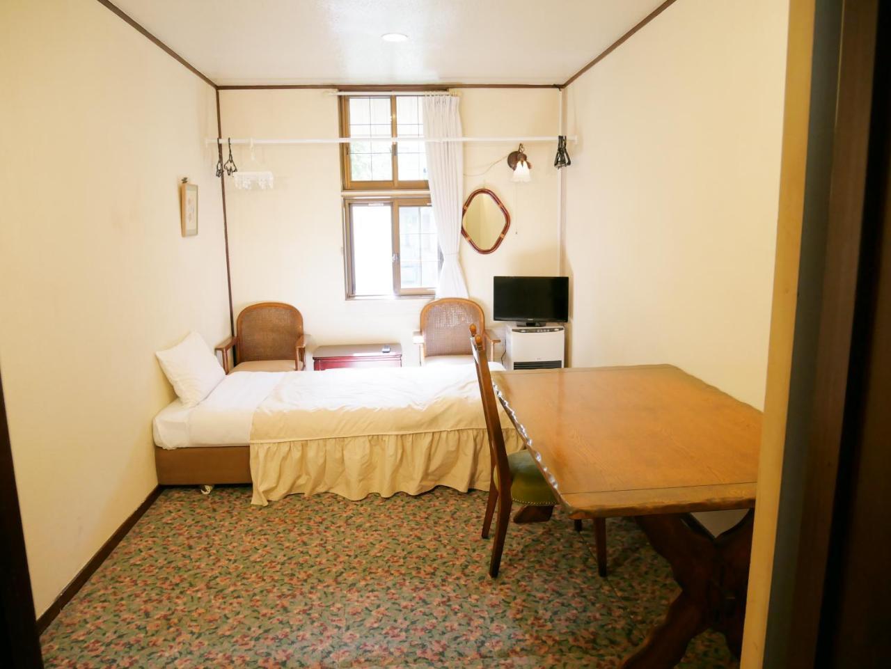 Bed and Breakfast Hareruya Hakuba Exterior foto